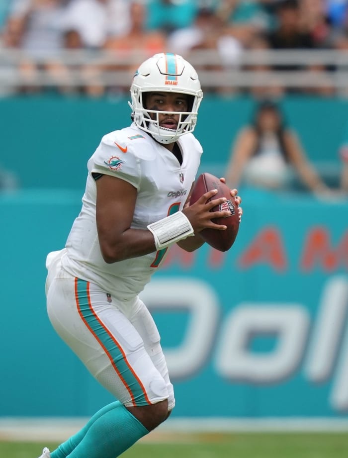 Dolphins QB Tua Tagovailoa